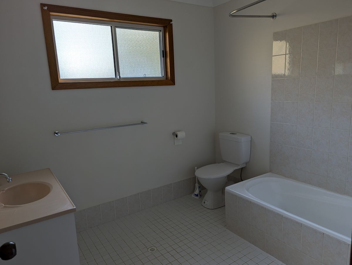 4 Poole Parade, Mystery Bay