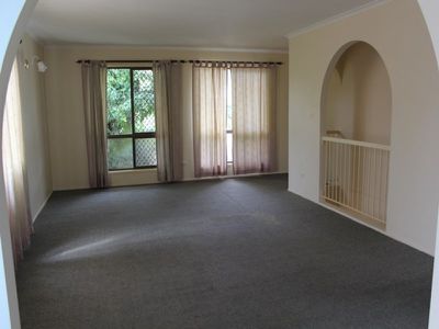 9 Perry Street, Churchill