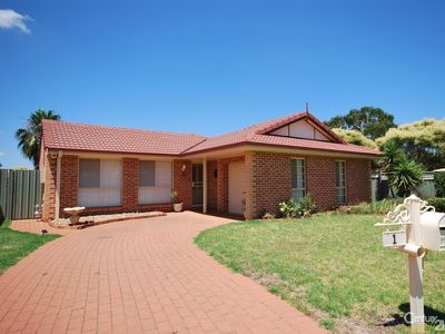 1 Todman Court, Dubbo
