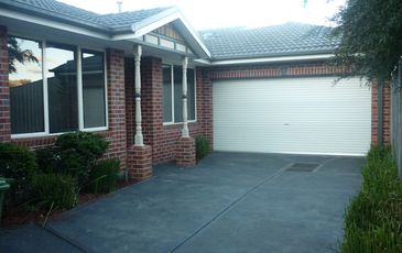2/30 Wood St, Beaconsfield