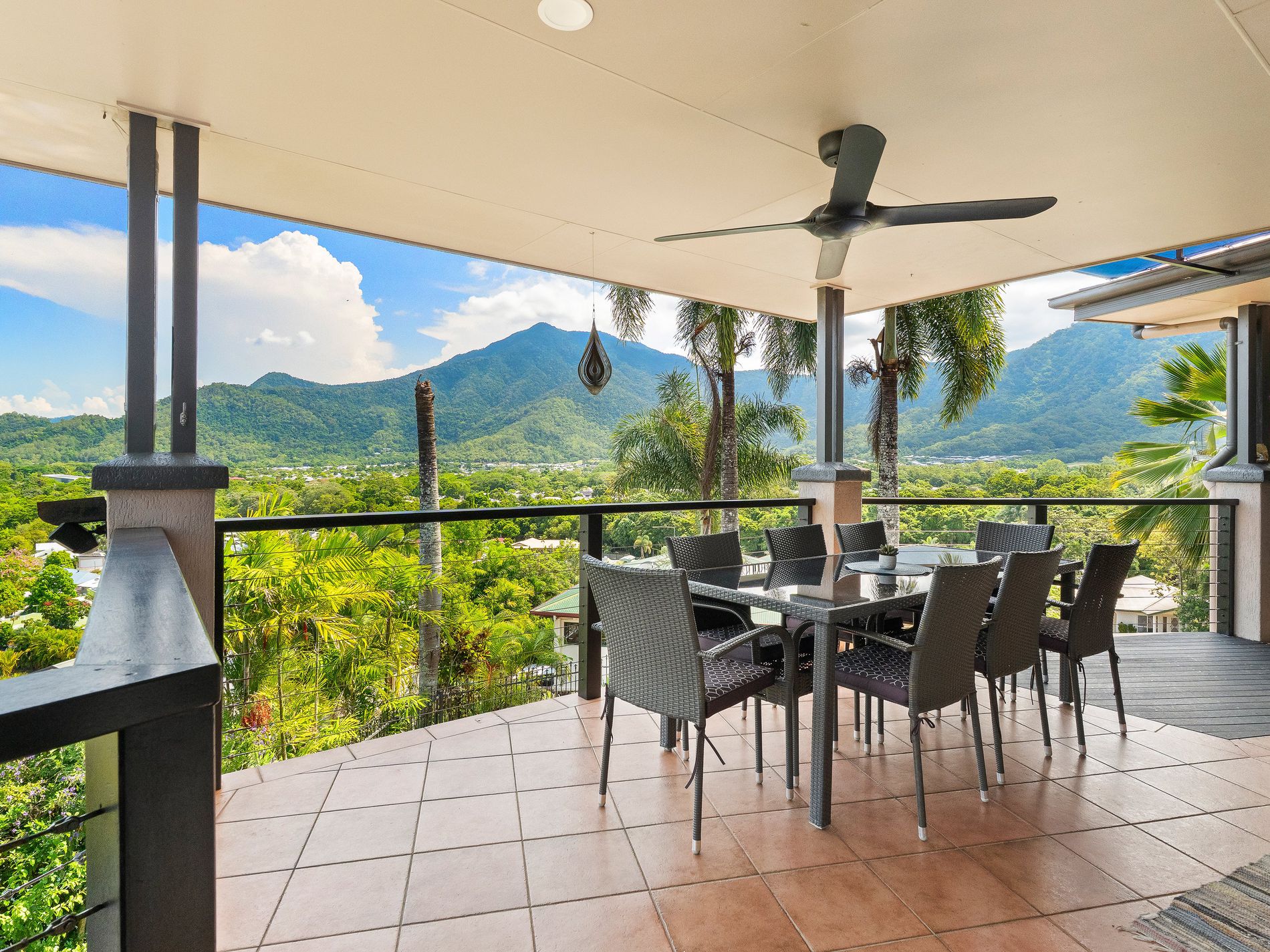 5 Jumna Close, Bentley Park