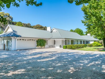 105 Manorina Way, Macedon