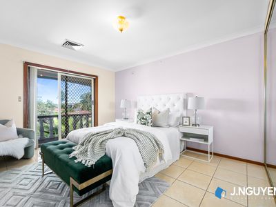 43 Oliveri Crescent, Green Valley