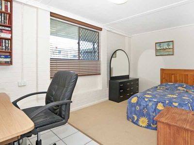 1 Creston Street, Raceview