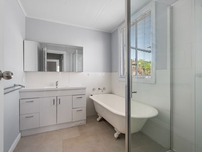 162 Varden Street, Piccadilly