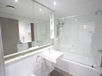 827 level 3 / 43 Hercules Street, Hamilton