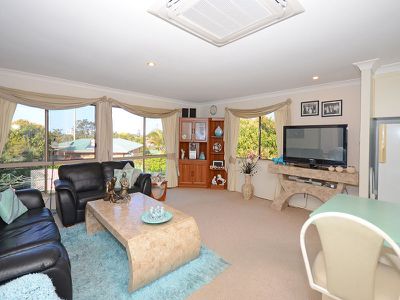 7 CORBET COURT, Pialba