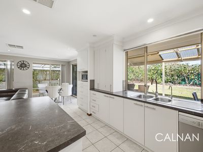 60 Crossland Way, Kardinya