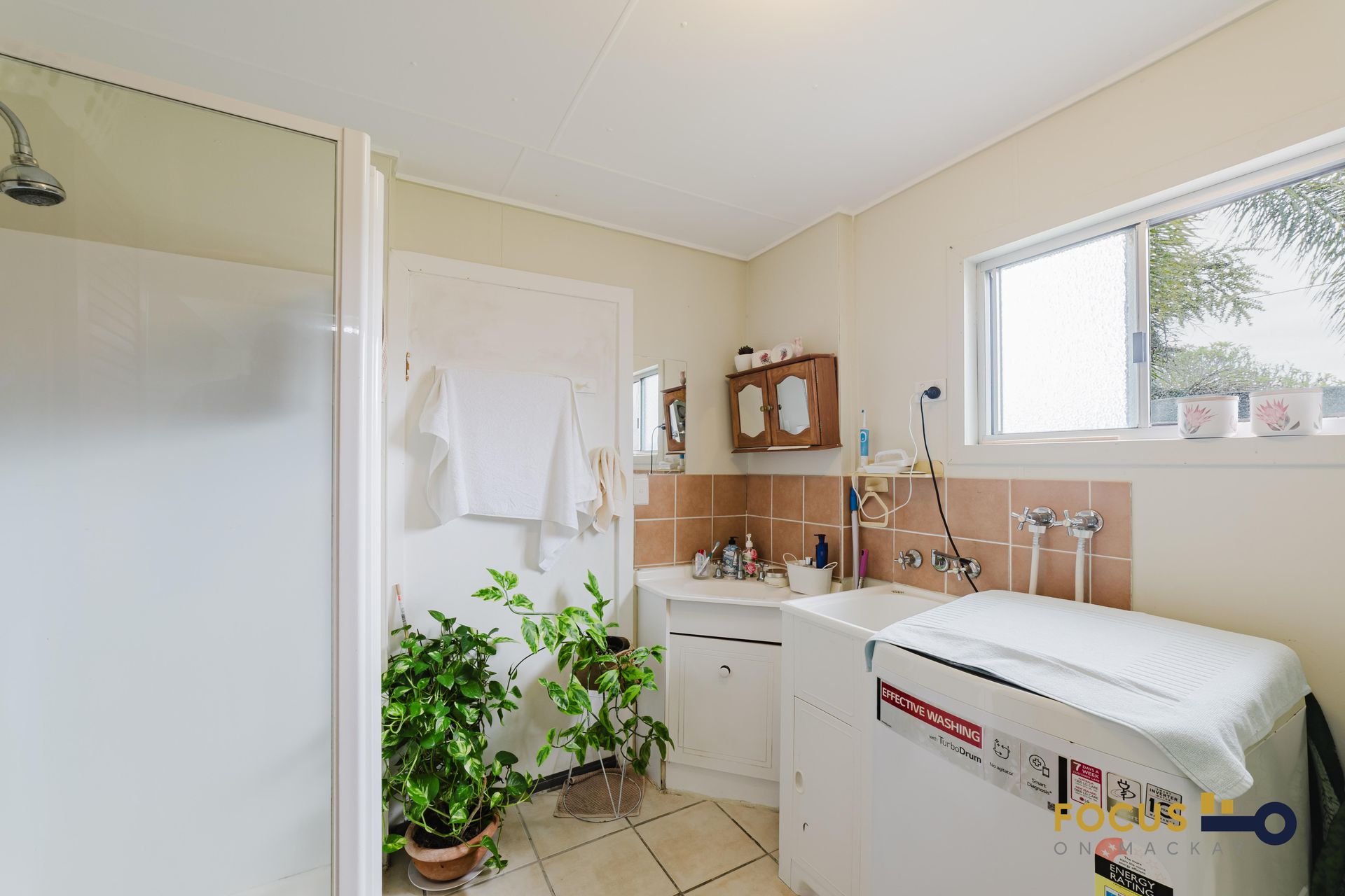 18 Owen Jenkins Drive, Sarina Beach