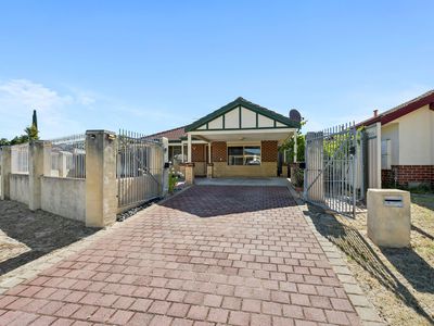 12 Romani Court, Lockridge