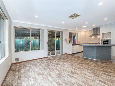 9 / 9 Berry Court, Maddington