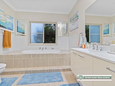 15 Albert Kench Place, Buxton