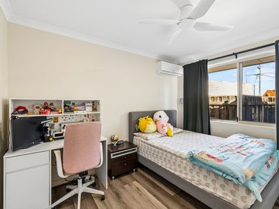 4 Golf View Street, Yokine