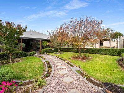16 Mickail Court, Mount Gambier