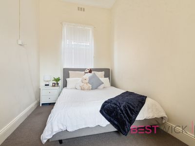 104 Bentinck Street, Bathurst