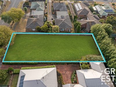 21  MONTGOMERY STREET, Warragul