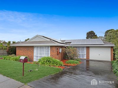 26 Waverley Park Drive, Cranbourne North