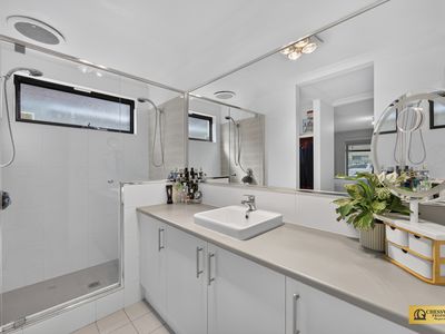 80 Littabella Avenue, Wandi