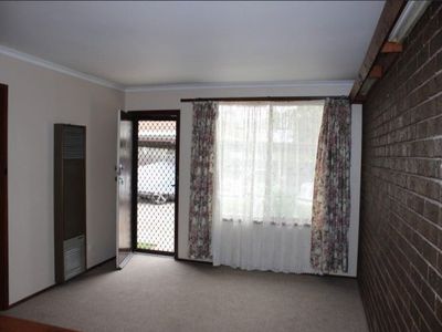 2 / 44 Panton Street, Golden Square