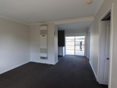 4 / 11 Karoomba Avenue, Herne Hill