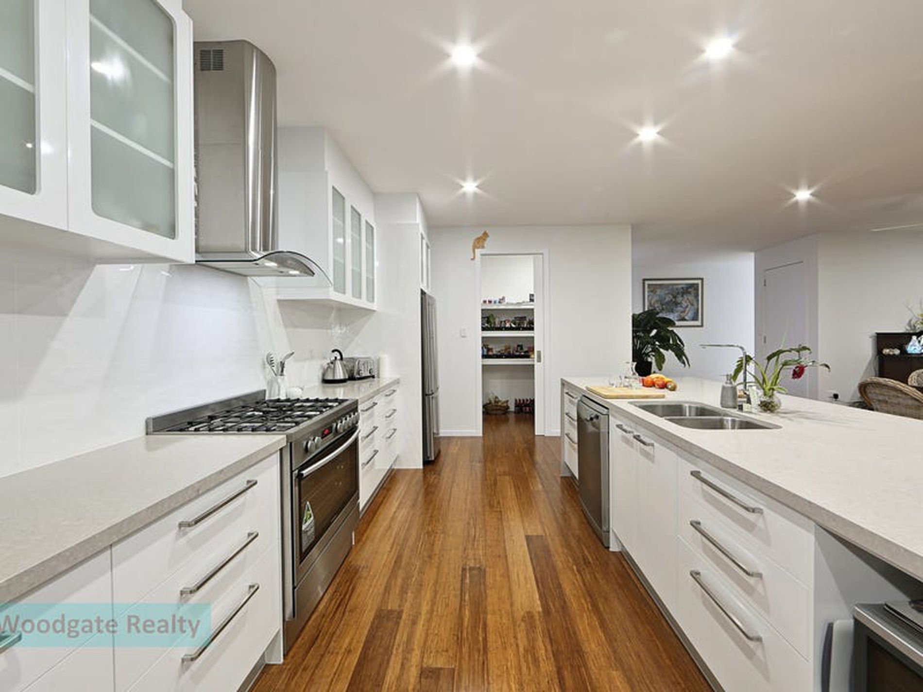 9 Ocean View Dr, Woodgate
