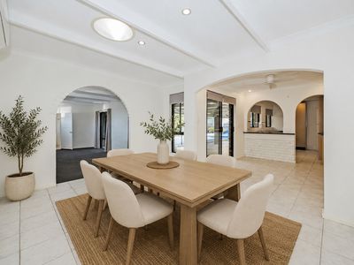 8 Dillenia Way, Greenwood