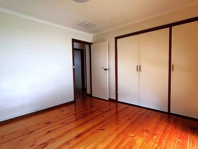 2 / 26 Golf Links Avenue, Oakleigh