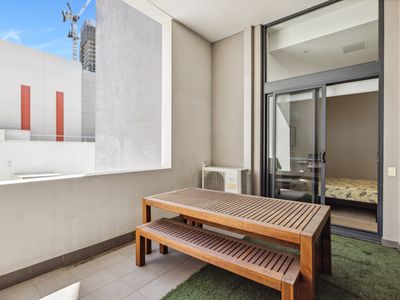 8 / 65 Milligan Street, Perth