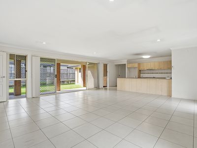 16 Moxey Street, Marsden