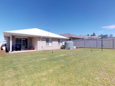 17 Sherrard Crescent, Dubbo