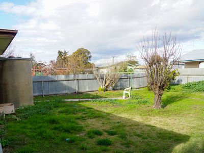 18 Howard Street, Horsham