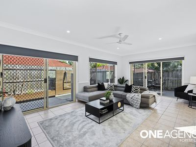 6 Windsor Place, Forest Lake