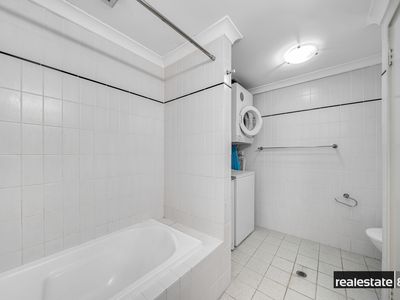 102 / 126 Mounts Bay Road, Perth