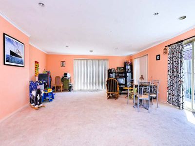1 Warana Drive, Hampton Park