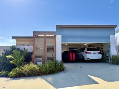 17 / 1 Links Court, Urraween