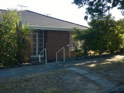 2 / 210 Warrigal Road, Camberwell