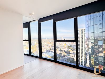 2807 / 18 Hoff Boulevard, Southbank