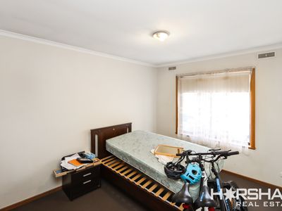1 / 17A Stawell Road, Horsham