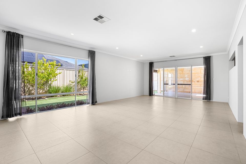 18 Camrose Pkwy, Baldivis