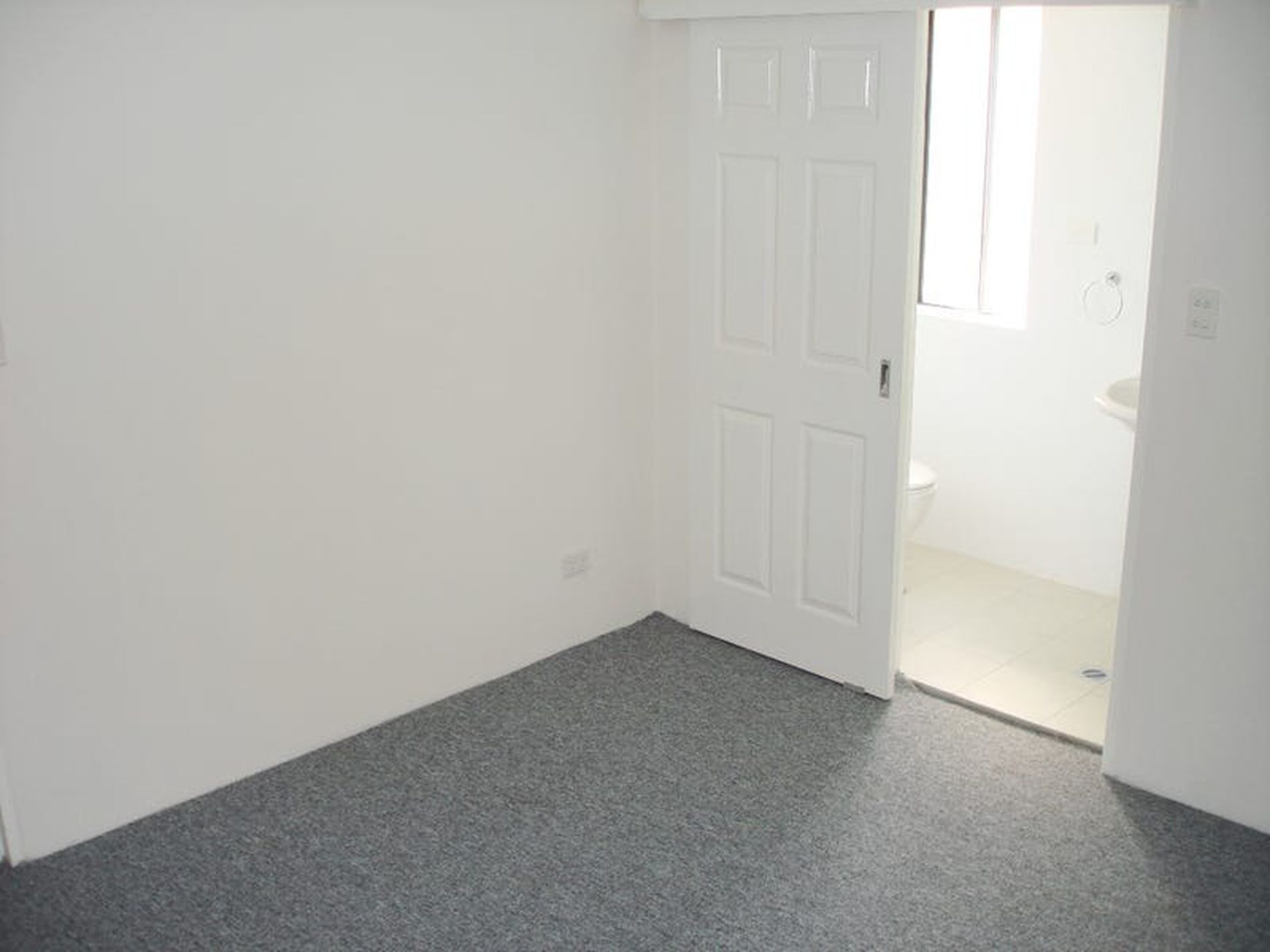 58 Larien Crescent, Birrong