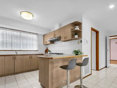 11 Cobungra Court, Hallam
