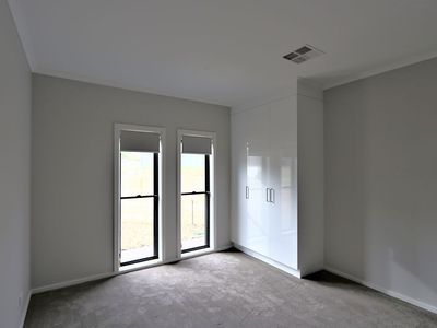 38 Saint Andrews Drive, Worrolong