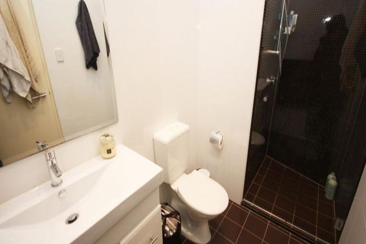 2 / 6 Hilts Road, Strathfield
