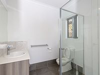 1 / 22 Golden Gate Avenue, Park Ridge