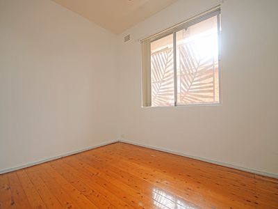 4 / 49 Wangee Road, Lakemba