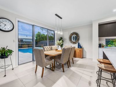 14 Gardenia Place, Wakerley