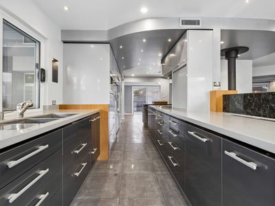 19 Maple Crescent, Jerrabomberra