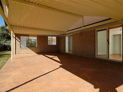 2 Birkdale Court, Tewantin