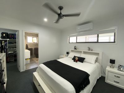 8A Layde Court, Urangan