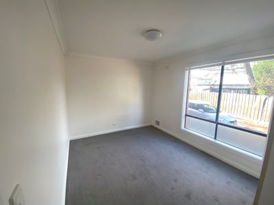 11 / 7-9 Hatfield Court, West Footscray